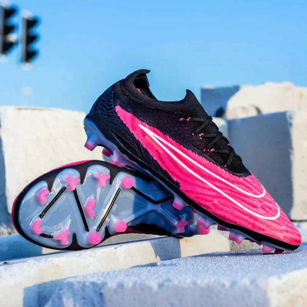 Professional Field Soccer Cleats | Total Power - MoveUP Outlet