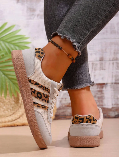Samba Retro Leopard Sneaker