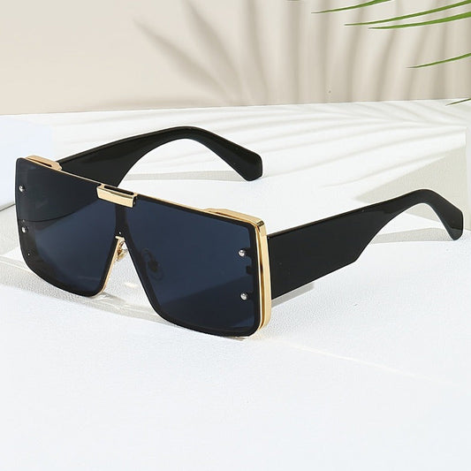 Obsidian Oversized Sunglasses